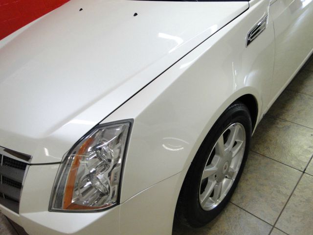 2008 Cadillac CTS Outback 5 DOOR AWD