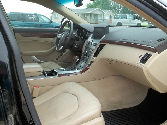 2008 Cadillac CTS LX (leather)