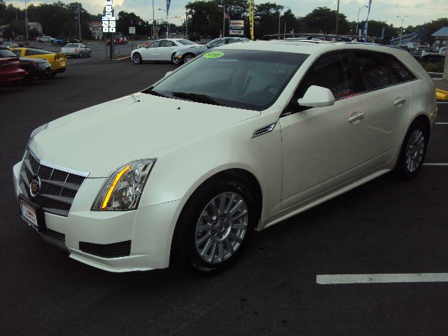 2010 Cadillac CTS 2007 Acura 3.5