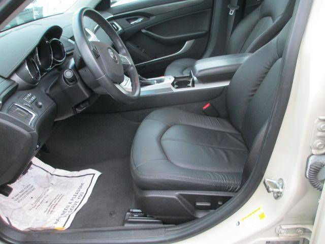 2010 Cadillac CTS 2007 Acura 3.5