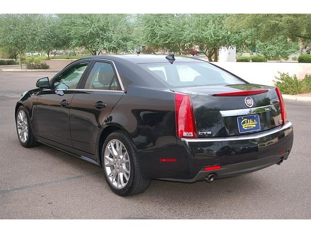 2011 Cadillac CTS GX 470 Sport Utility 4D W/navigation