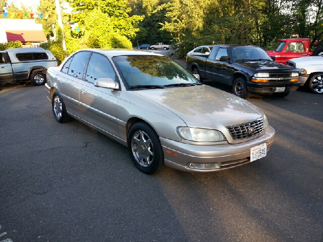 2000 Cadillac Catera Base