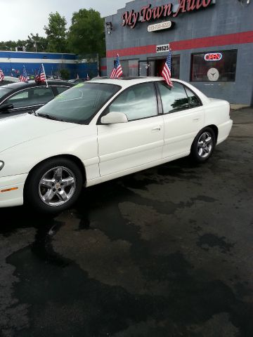 2000 Cadillac Catera R/T AWD