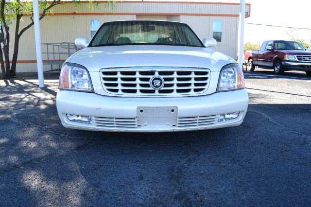 2001 Cadillac DTS Regular Cab 4WD