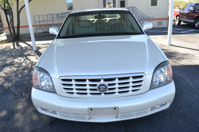 2001 Cadillac DTS Regular Cab 4WD