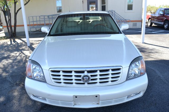 2001 Cadillac DTS Regular Cab 4WD