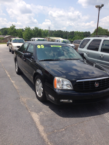 2005 Cadillac DTS Unknown