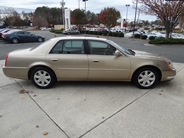 2006 Cadillac DTS Unknown