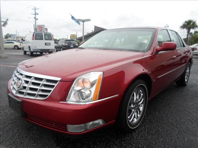 2006 Cadillac DTS 4dr Sdn I4 SE-R