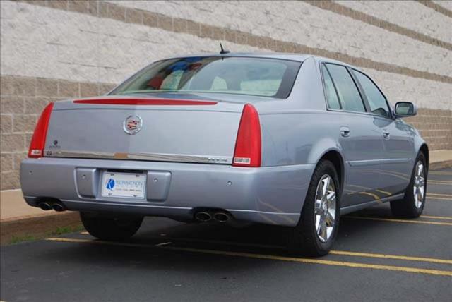 2006 Cadillac DTS Unknown