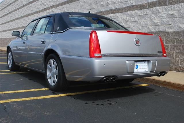 2006 Cadillac DTS Unknown