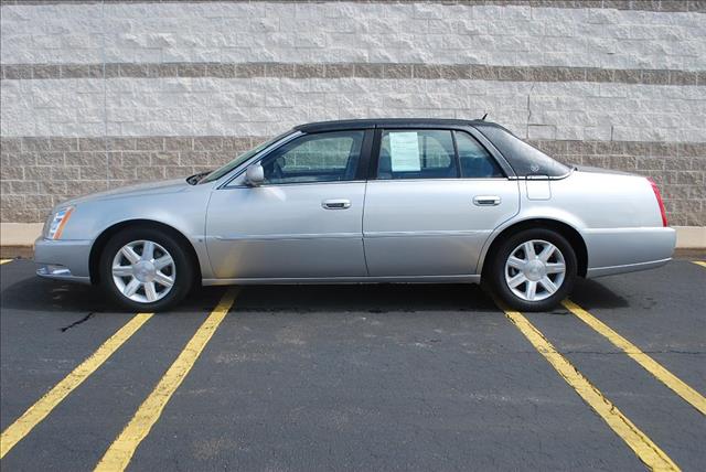 2006 Cadillac DTS Unknown