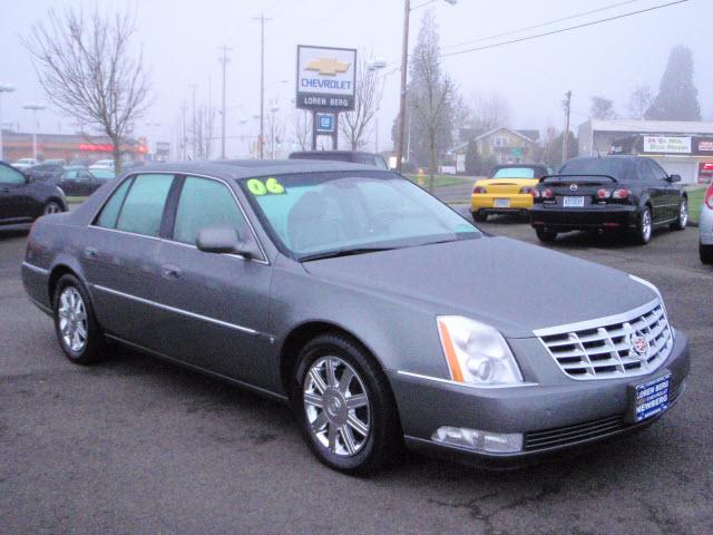 2006 Cadillac DTS Unknown