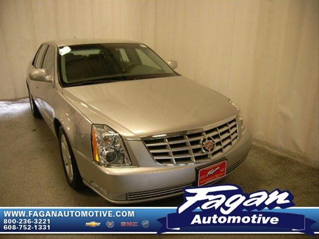 2006 Cadillac DTS 4dr Sdn I4 SE-R