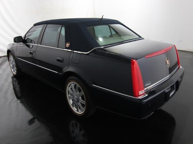 2006 Cadillac DTS Unknown