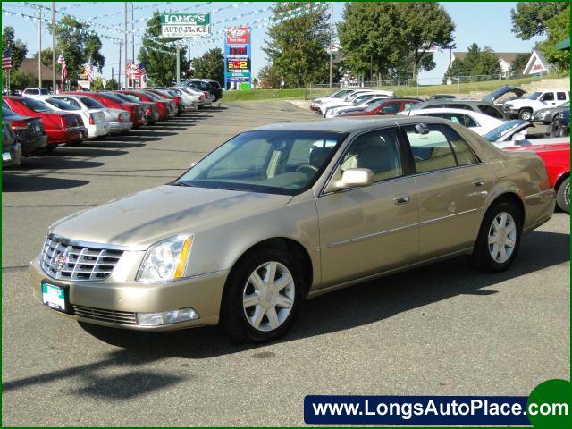 2006 Cadillac DTS Lariat DVD