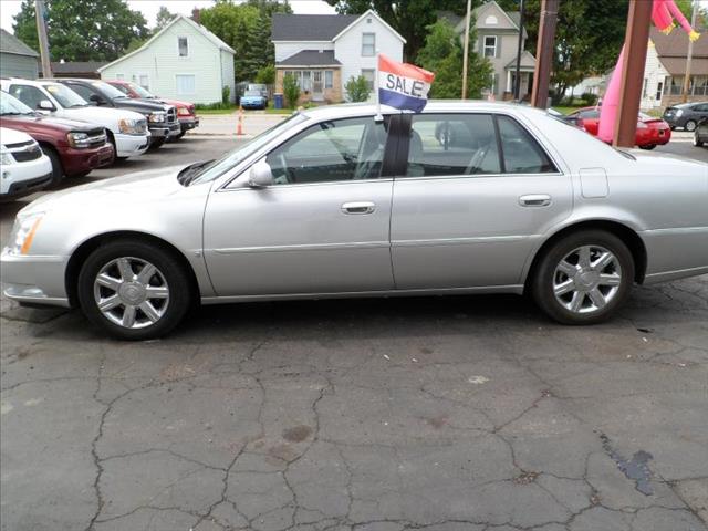 2006 Cadillac DTS 2.7T Sedan 4D