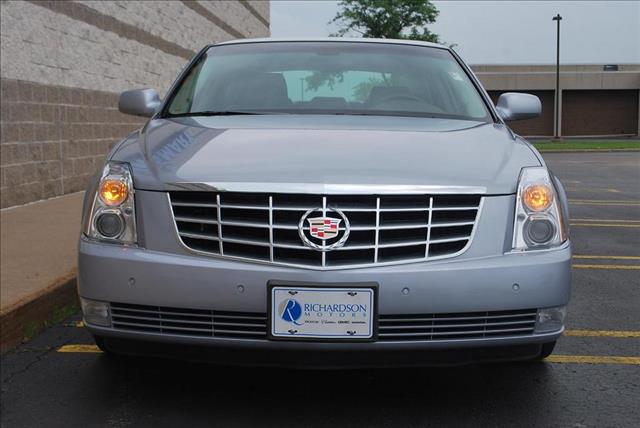 2006 Cadillac DTS Unknown