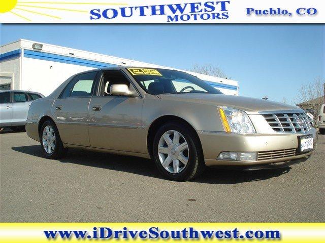 2006 Cadillac DTS XLT Pickup 4D 5 1/2 Ft