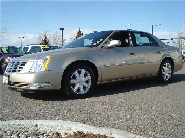 2006 Cadillac DTS XLT Pickup 4D 5 1/2 Ft