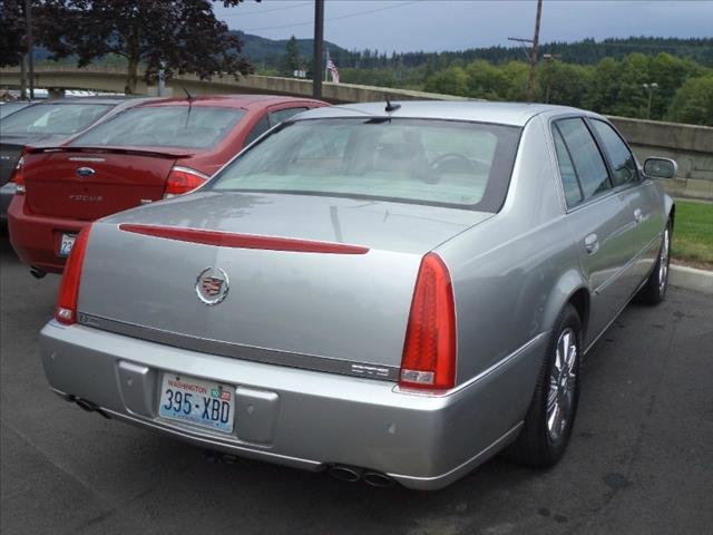 2007 Cadillac DTS Unknown