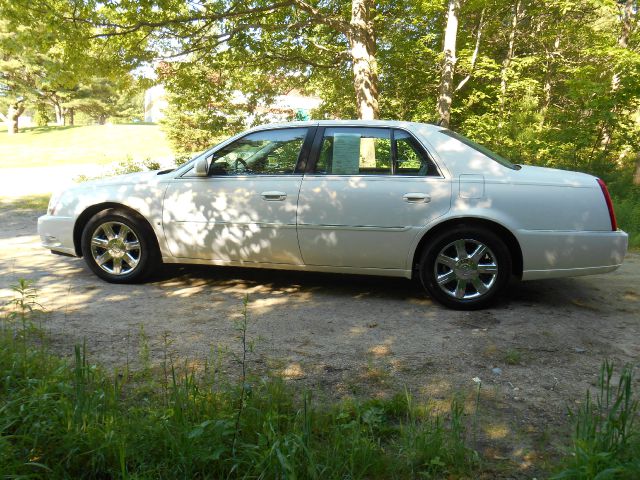 2007 Cadillac DTS SE R