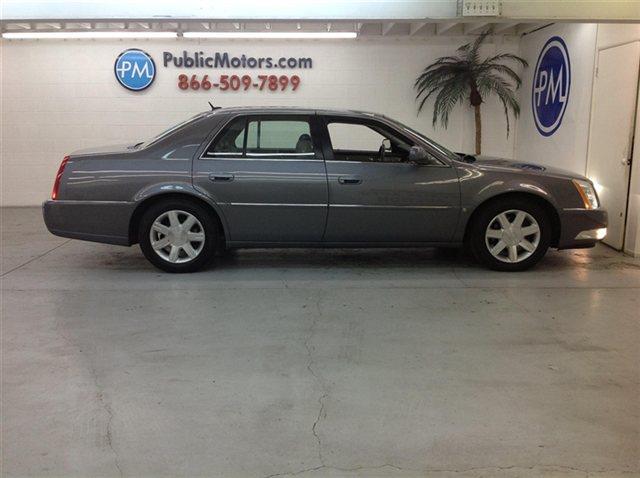 2007 Cadillac DTS LT. 4WD. Sunroof, Leather