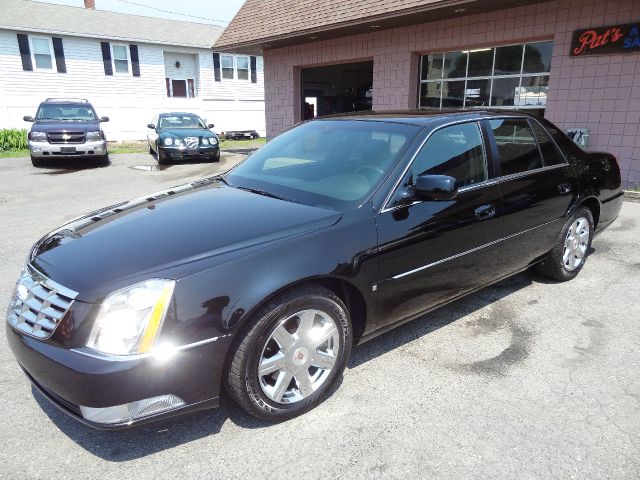 2007 Cadillac DTS 4dr Sdn I4 CVT Ltd Avail