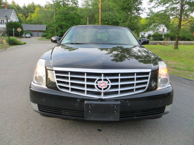 2007 Cadillac DTS 4dr Sdn I4 CVT Ltd Avail