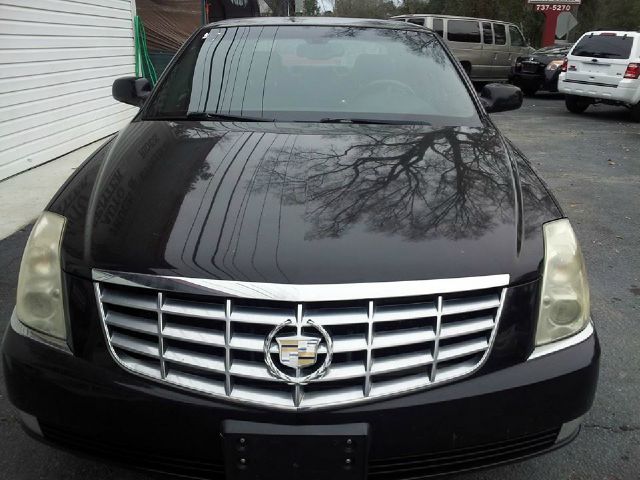 2007 Cadillac DTS 4dr Sdn I4 CVT Ltd Avail