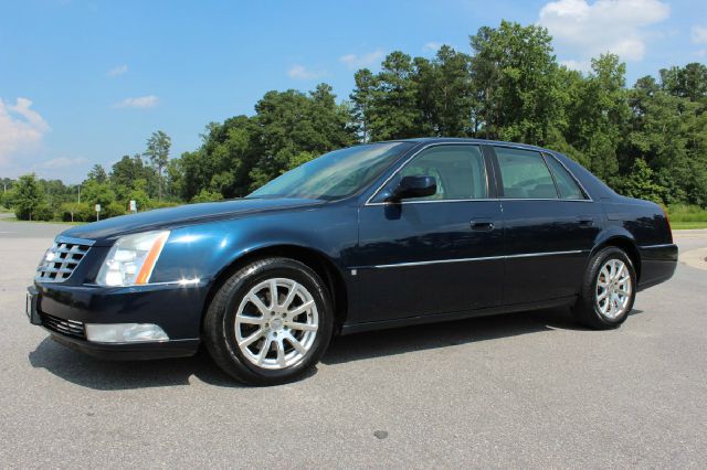 2007 Cadillac DTS Classic+4 NEW Tires+