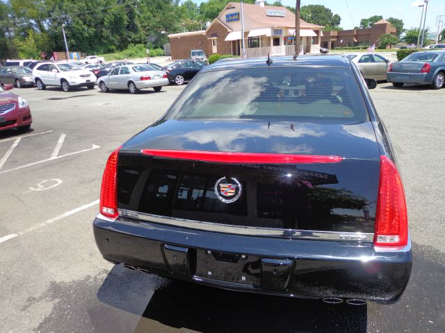 2007 Cadillac DTS SE R