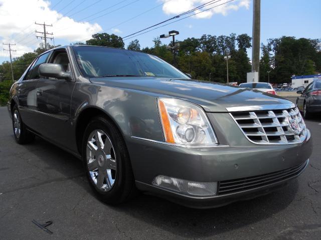 2007 Cadillac DTS 4dr Sdn I4 Auto 1.8 S Sedan