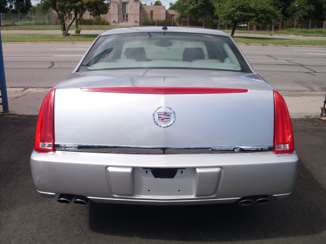 2008 Cadillac DTS SE-R