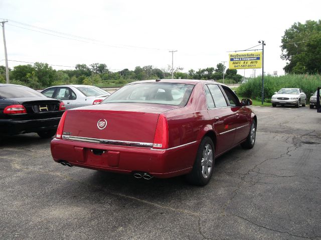 2008 Cadillac DTS Base