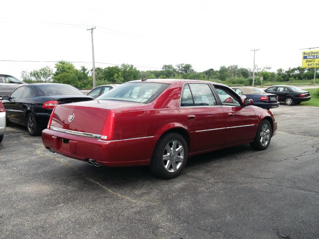 2008 Cadillac DTS Base