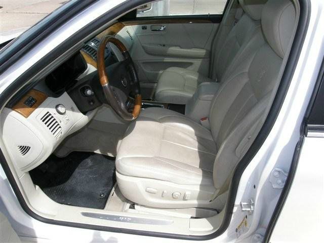 2008 Cadillac DTS 4dr Sdn I4 Auto 1.8 S