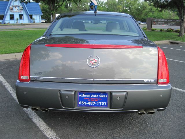 2008 Cadillac DTS SE-R