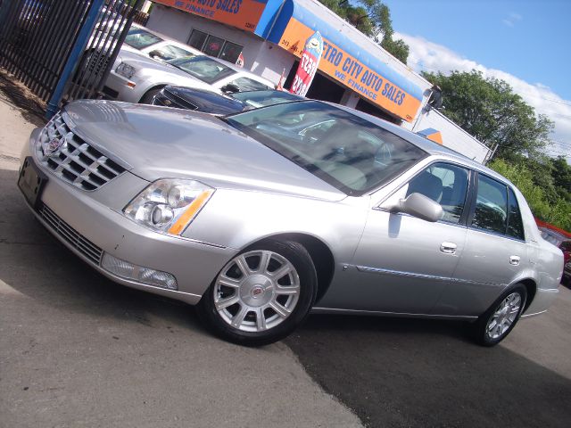 2008 Cadillac DTS SE-R