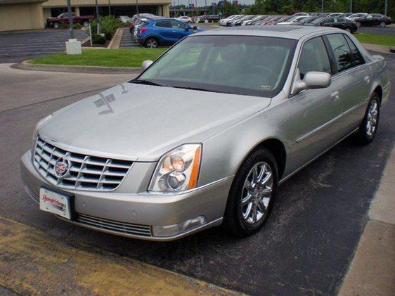 2008 Cadillac DTS Unknown