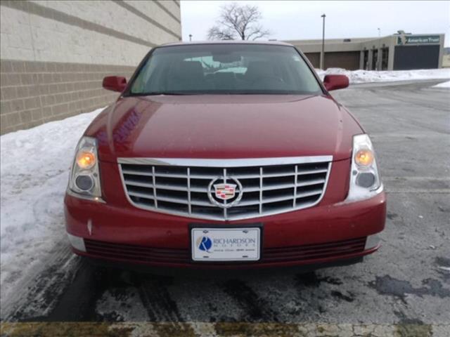 2008 Cadillac DTS Unknown