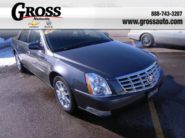 2010 Cadillac DTS Unknown