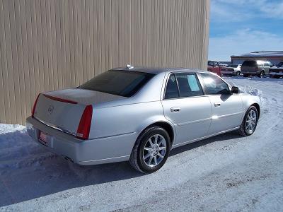 2010 Cadillac DTS Coupe