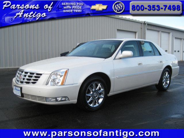 2010 Cadillac DTS Unknown