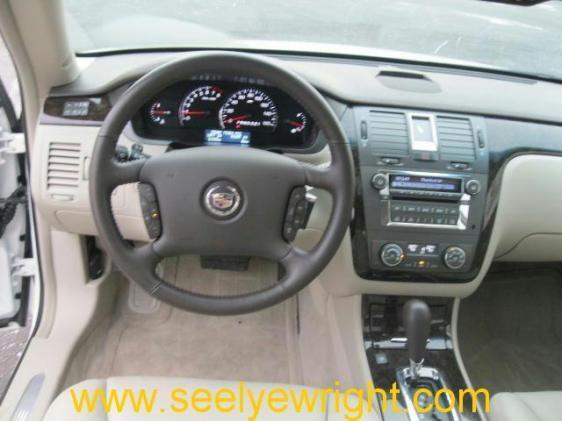 2010 Cadillac DTS Unknown