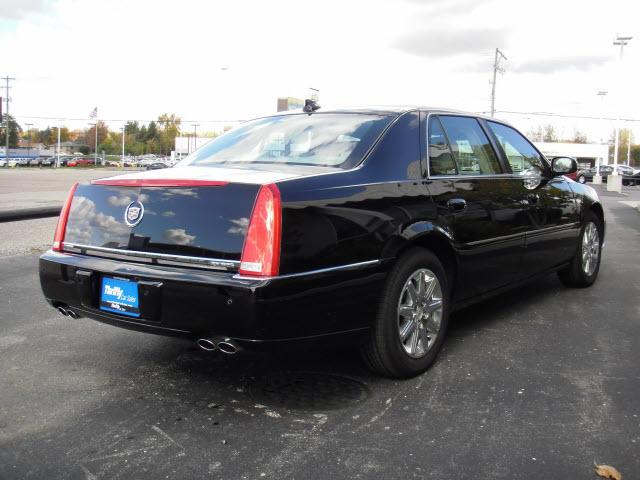 2010 Cadillac DTS SE V6 LTHR