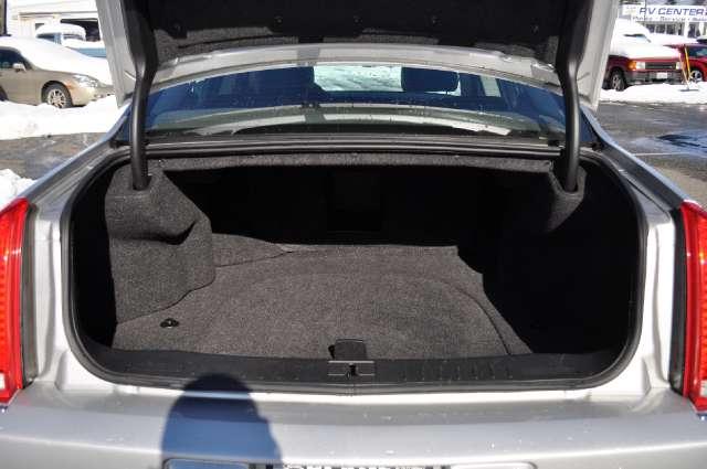 2010 Cadillac DTS Base