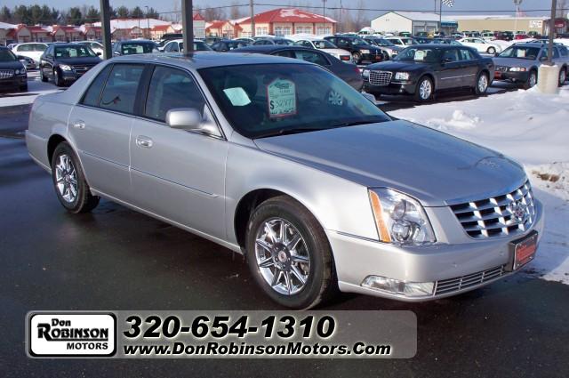 2010 Cadillac DTS Unknown