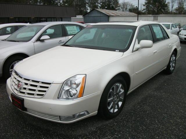 2011 Cadillac DTS SE V6 LTHR