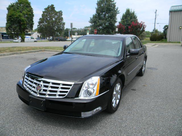 2011 Cadillac DTS R/T Coupe